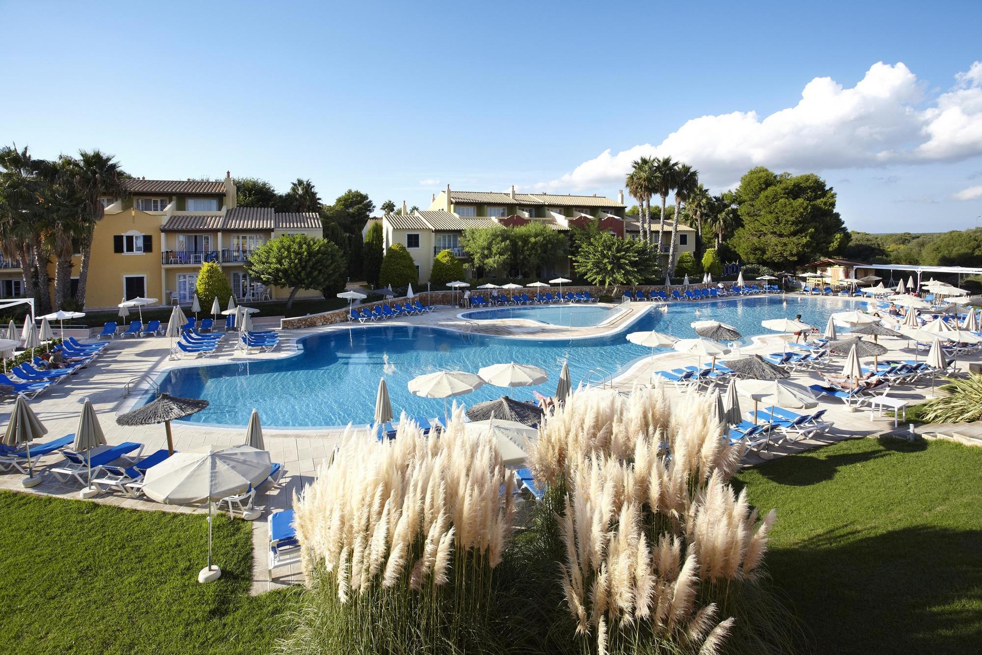 Grupotel Playa Club Son Xoriguer Exterior photo